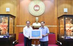 Mỗi người một tấm lòng gửi đến đồng bào vùng lũ