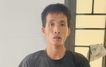 Bắt khẩn cấp cha dượng bạo hành bé gái lớp 5