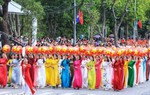 Phụ nữ Việt Nam: Từ truyền thống anh hùng đến khát vọng cống hiến