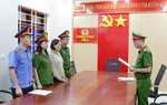 Bắt nữ giám đốc sản xuất hơn 2,7 triệu lít dầu ăn giả
