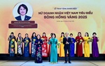 Nữ Phó Tổng Giám đốc BIDV nhận Giải thưởng "Bông hồng vàng 2025"