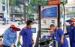 Giá xăng dầu đồng loạt giảm