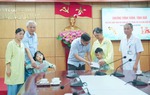 MTTQ tỉnh Quảng Ninh thăm, tặng quà Trung thu cho các bệnh nhi 