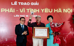 Giải thưởng Bùi Xuân Phái - Vì tình yêu Hà Nội vinh danh nhạc sỹ Trần Tiến