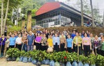 Hội LHPN tỉnh Thái Nguyên triển khai mô hình con đường hoa và tập huấn phân loại rác thải