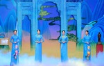 "Áo dài Biểu trưng" tôn vinh vẻ đẹp dịu dàng, kiên cường của phụ nữ Việt Nam