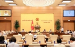 Chủ tịch Quốc hội: Khắc phục tình trạng "nghiên cứu rồi để trong ngăn tủ'