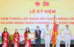 Học viện Báo chí và Tuyên truyền: Khoa Xây dựng Đảng đón nhận Huân chương Lao động hạng Ba