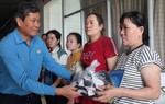 Tổng Liên đoàn Lao động Việt Nam hỗ trợ công nhân vùng lũ Đắk Lắk
