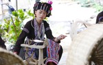 Hành trình hồi sinh nghề dệt của người Lự ở tỉnh Lai Châu