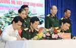 Binh chủng Tăng thiết giáp nhận phụng dưỡng 11 Mẹ Việt Nam Anh hùng