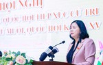Chủ tịch Ủy ban Trung ương MTTQ Việt Nam Bùi Thị Minh Hoài tiếp xúc cử tri thành phố Hà Nội