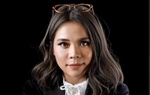Cô gái kể chuyện áo dài Việt bằng phim