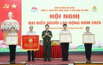 Tổng công ty Tân cảng Sài Gòn: Trao cờ thi đua và khen thưởng tập thể, cá nhân công đoàn xuất sắc
