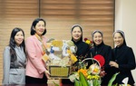 Lãnh đạo TƯ Hội LHPN Việt Nam tiếp đoàn Nữ tu Hội dòng Mến Thánh giá Hà Nội tới thăm, chúc Tết