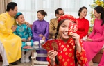 Lập "ngân hàng" giúp con quản lý tiền mừng tuổi