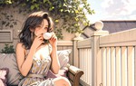 Chị dâu kéo cả họ lên "ăn vạ" nhà chồng rồi để lại chiếc phong bì đáp lễ, vừa mở ra xem mẹ tôi phải đi cấp cứu