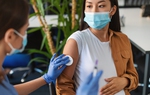 Mẹ bầu tiêm phòng cúm cần lưu ý gì về tác dụng phụ?