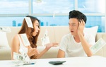 Nhiều phụ nữ kiếm ra tiền nhưng không được làm chủ tài chính
