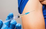 Cảm thấy ốm yếu và mệt mỏi sau tiêm vaccine phòng cúm có bình thường không?