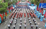 1.000 thanh niên đồng diễn chào mừng kỷ niệm 50 năm Ngày giải phóng miền Nam