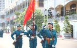 Những bóng hồng "vượt nắng thắng mưa", chuẩn bị cho ngày lễ lớn của đất nước