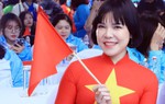 Hoa khôi Vầng trăng khuyết Bế Thị Băng: Cùng lan tỏa vẻ đẹp, tình yêu với áo dài
