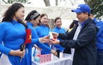 Vinamilk hỗ trợ nước uống, sữa tại sự kiện Diễu hành áo dài và Xếp hình bản đồ Việt Nam