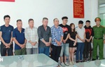 TPHCM: Bắt khẩn cấp 9 người khiêng "quan tài" diễu phố