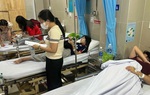 TPHCM: Liên tiếp hàng chục học sinh bị ngộ độc thực phẩm