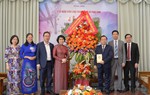 Lãnh đạo MTTQ Việt Nam thăm, chúc mừng đồng bào Công giáo, Tin Lành nhân Lễ Phục Sinh 2025