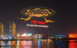 TPHCM: Rực sáng với màn tổng duyệt 10.500 drone trên sông Sài Gòn chào mừng đại lễ 30/4
