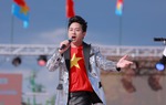 Tùng Dương nhận Giải thưởng Đặc biệt Quốc tế tại Nhật Bản