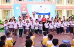 Trao học bổng và quà cho hơn 3.000 trẻ em có hoàn cảnh khó khăn