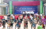 Lai Châu: 50 xe đạp tặng học sinh khó khăn ở xã Tả Lèng