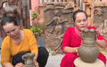 Làng gốm Chăm Bàu Trúc: Người dân tích cực "lên mạng" quảng bá sản phẩm