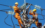 Tiêu thụ điện vượt đỉnh năm 2024, Điện lực miền Bắc kêu gọi khách hàng tiếp tục thực hiện tiết kiệm điện