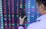 Chứng khoán tuần 23 - 27/6: VN-Index "giằng co" trước thềm thời hạn thuế quan 