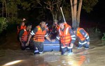 Lạng Sơn: Hàng trăm hộ dân bị cô lập trong mưa lũ