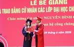 Học viện Báo chí và Tuyên truyền trao bằng tốt nghiệp cho 1.800 sinh viên 