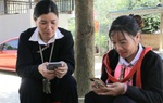 Lào Cai: Phụ nữ dân tộc thiểu số vùng cao mách nhau phòng tránh lừa đảo trên mạng