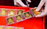 Ngày đầu tháng 7, giá vàng tăng gần 1 triệu đồng