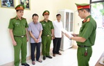 Phú Thọ: Tạm giam giám đốc công ty Athena Việt Nam sản xuất kem chống nắng giả