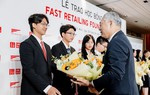 Quỹ Fast Retailing tiếp tục trao học bổng toàn phần cho học sinh Việt Nam