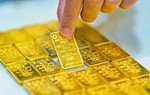 Giá vàng tăng lên 122 triệu đồng