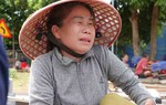 Nước mắt khi cơn lũ quét qua