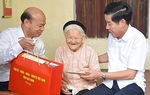 Lãnh đạo tỉnh Bắc Ninh thăm và tặng quà Mẹ Việt Nam Anh hùng, thương binh, gia đình chính sách