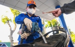 Giá xăng giảm lần thứ 2 trong tuần