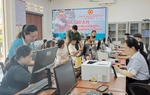 Các cấp Hội LHPN Lào Cai hỗ trợ người dân thực hiện dịch vụ công trực tuyến
