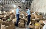 Phát hiện kho hàng "khủng" nhập lậu từ Trung Quốc, liên kết với nhiều tài khoản TikTok
